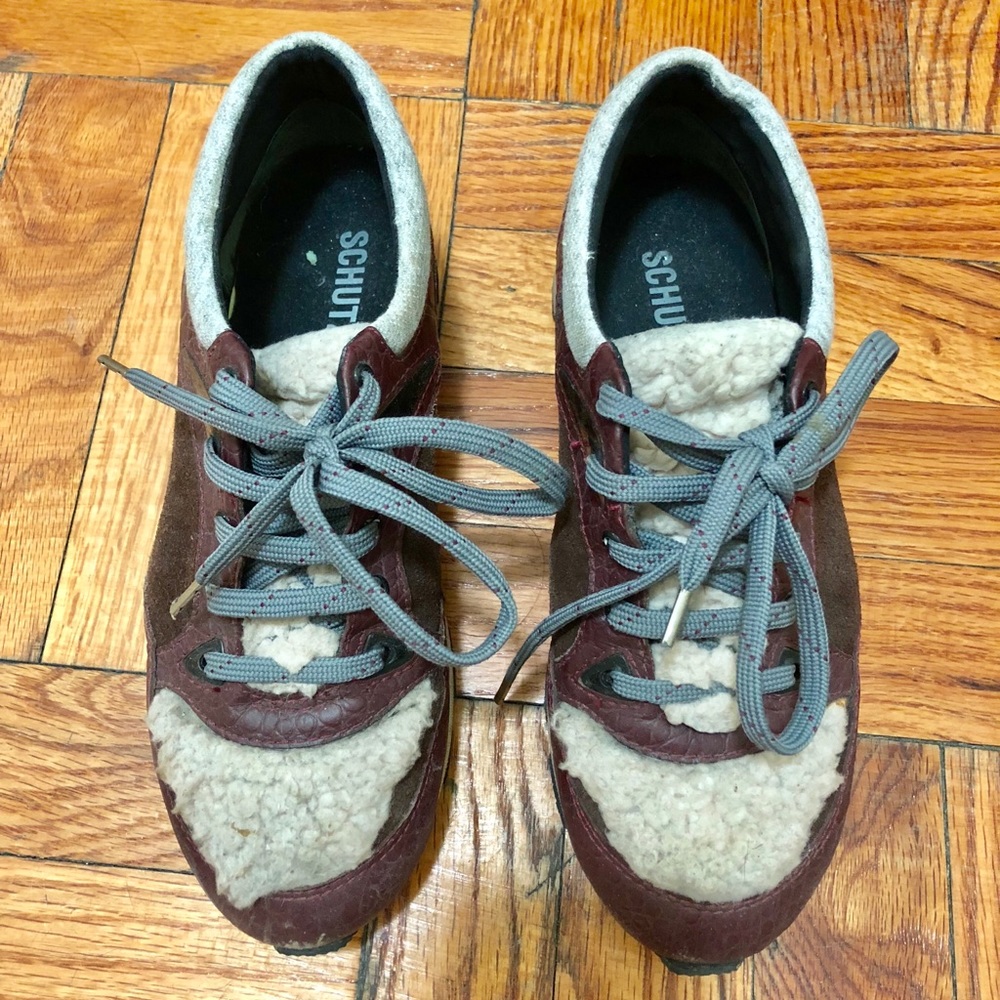 Schutz fur sneaker